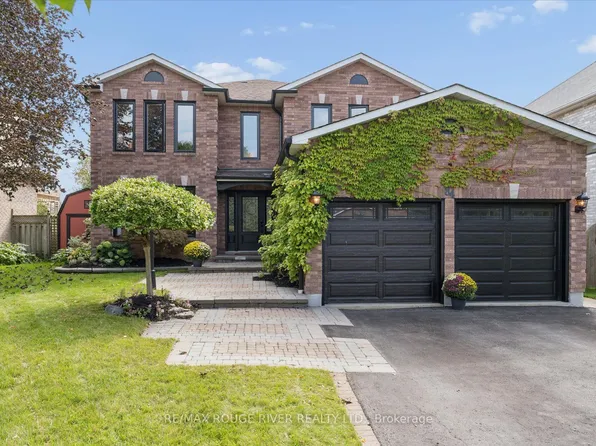 84 Bedell Cres, Whitby, ON L1R 2H8