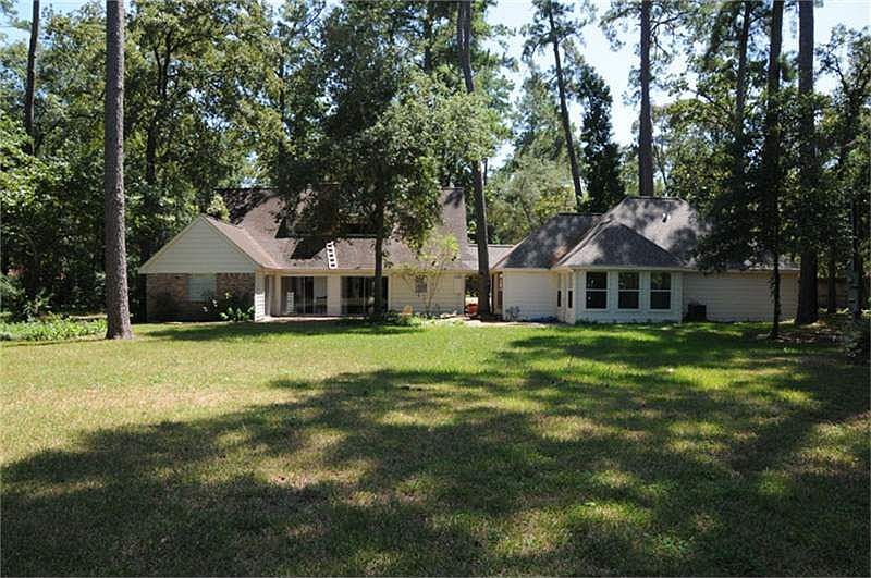 2nd image of 1711 Sweet Gum Ln