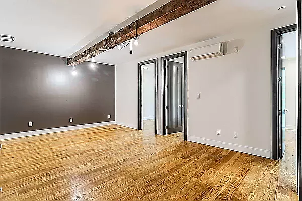 Rented by MADEHOME | media 10