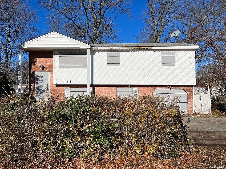 183 Shelter Rd, Ronkonkoma, NY 11779 MLS 3449345 Zillow