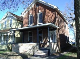 574 E 3rd St, Winona, MN 55987