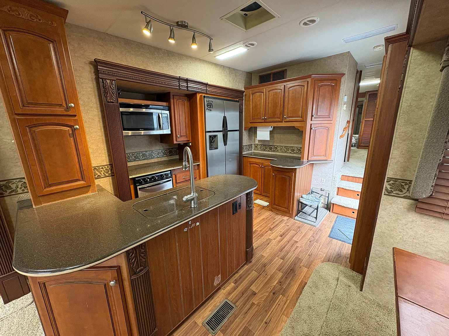 1936 Vereda Ct — Photo 2