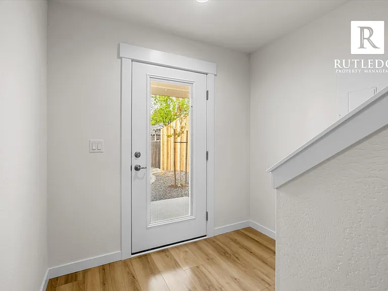 129 Bailee Way — Photo 4