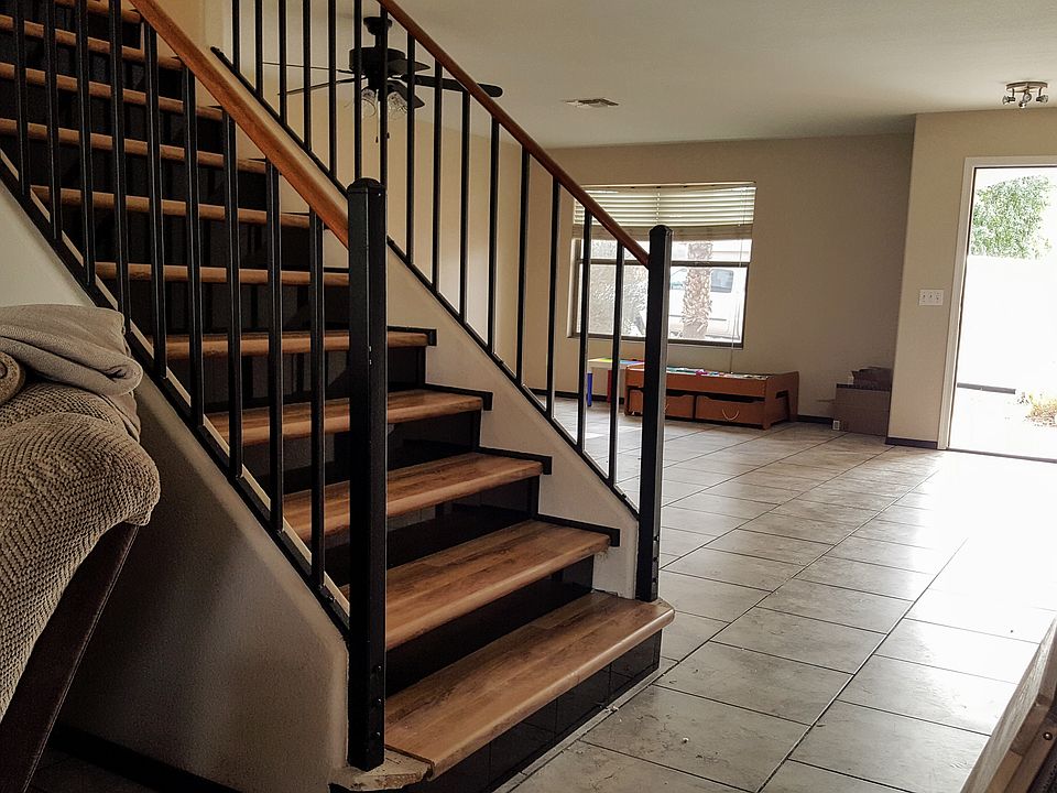1st image of 10616 W Carlota Ln