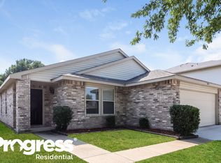 2433 Pecan Dr, Little Elm, TX 75068