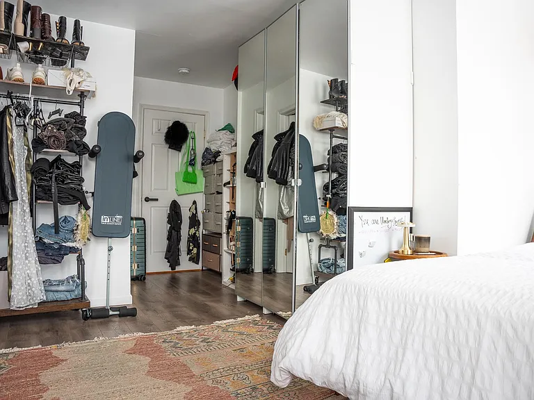 1537 W Stiles St #2 — Photo 14