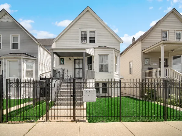 2213 N Kildare Ave, Chicago, IL 60639