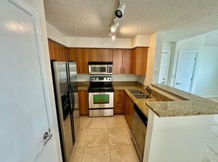 1055 Crystal Way APT D, Delray Beach, FL 33444