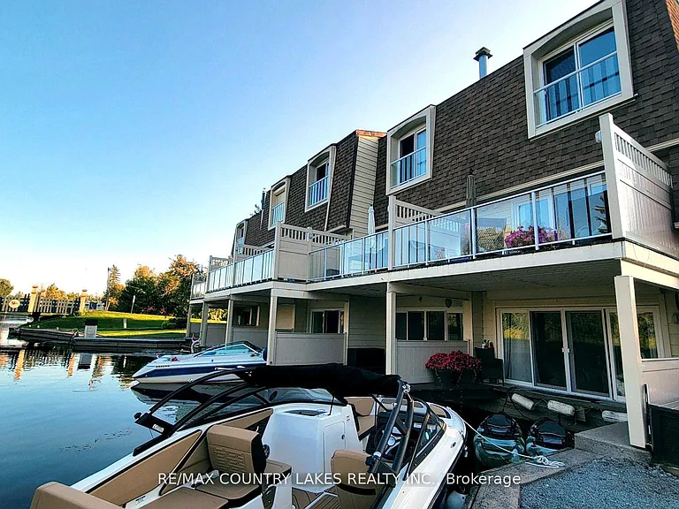4 Paradise Blvd #11 — Photo 41