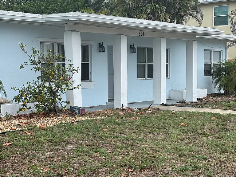 808 S Miramar Ave #6 — Photo 12