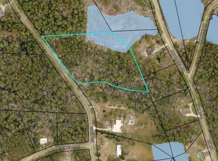 Sioux Cir, Crestview, FL 32536