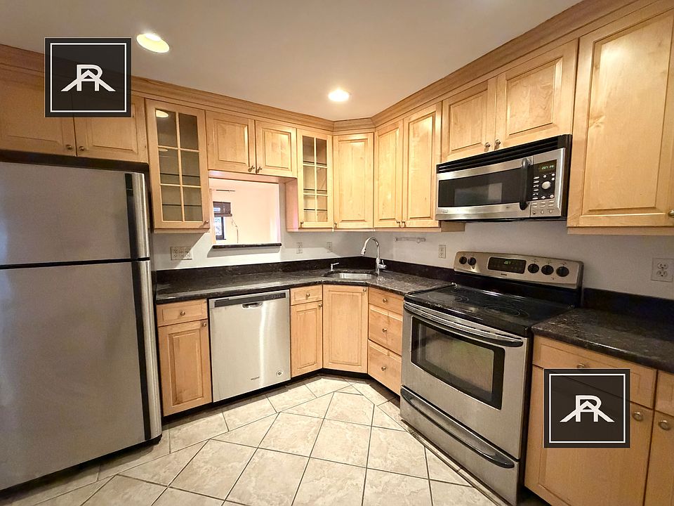 1st image of 19 Walbridge St #9