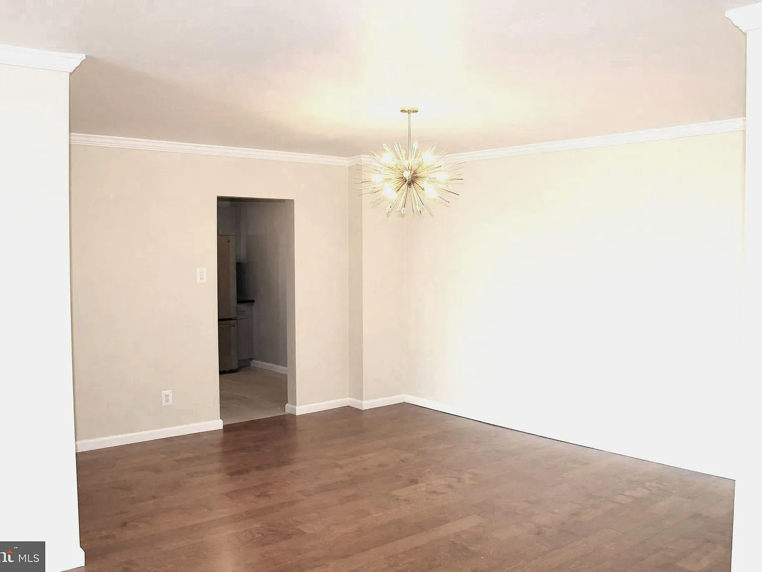 2 bed, 2.0 bath, 1336 sqft, $2,900 — Photo 4