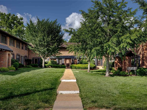 7921 Royal Arms Ct APT 3, Saint Louis, MO 63123