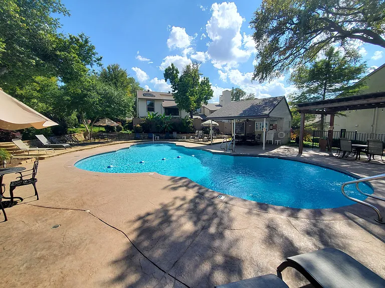6434 Southpoint Dr — Photo 19
