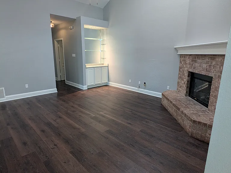 2807 Freedom Cir — Photo 5
