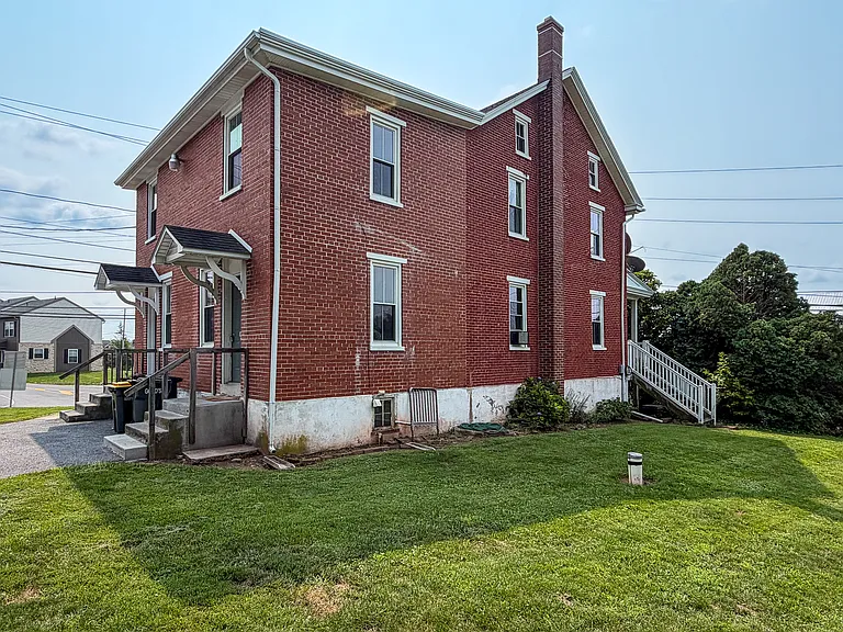 504 Fivepointville Rd #2 — Photo 3