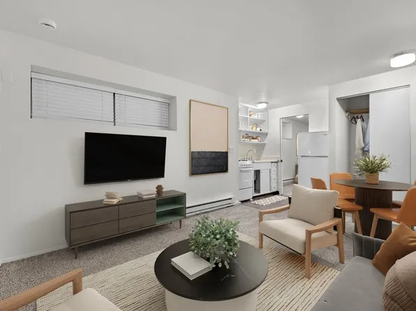 Convenient One-Bedroom Living Near the University of Washington