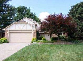 1321 Kingspath Dr, Rochester Hills, MI 48306