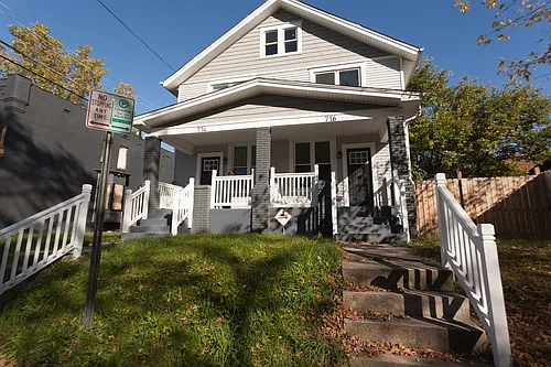 716 Gilbert St Photo 1