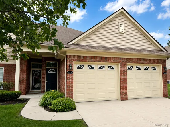 14466 Shadywood Dr, Sterling Heights, MI 48312
