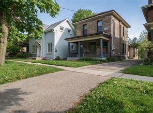 31 Palmerston Ave, Brantford, ON N3T 4L1