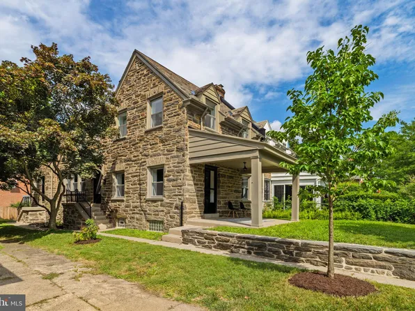 6921 Boyer St, Philadelphia, PA 19119