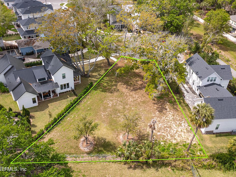 1st image of 716 GARDEN WEST Terrace