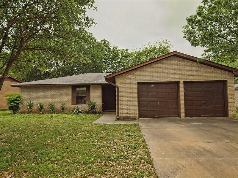 2nd image of 1225 Meadgreen Dr