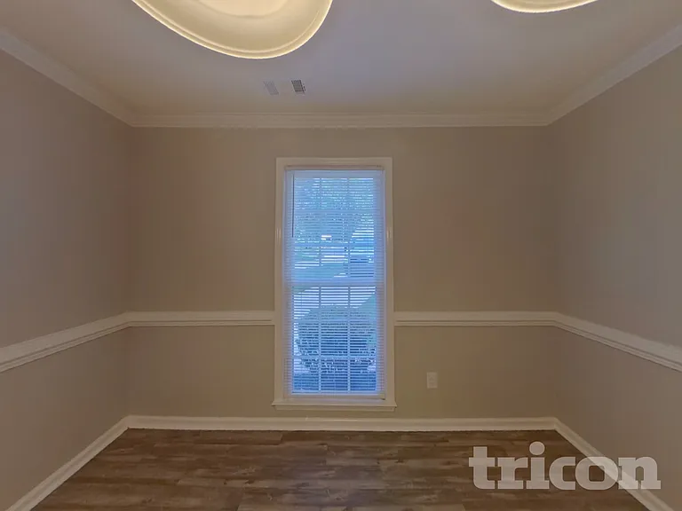 7226 Amarillo Dr — Photo 5