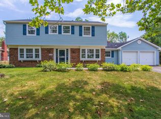 4109 Middle Ridge Dr, Fairfax, VA 22033