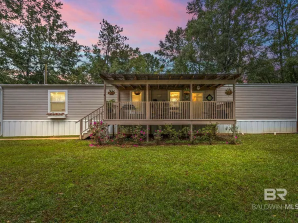 26925 Lamb Ln, Robertsdale, AL 36567