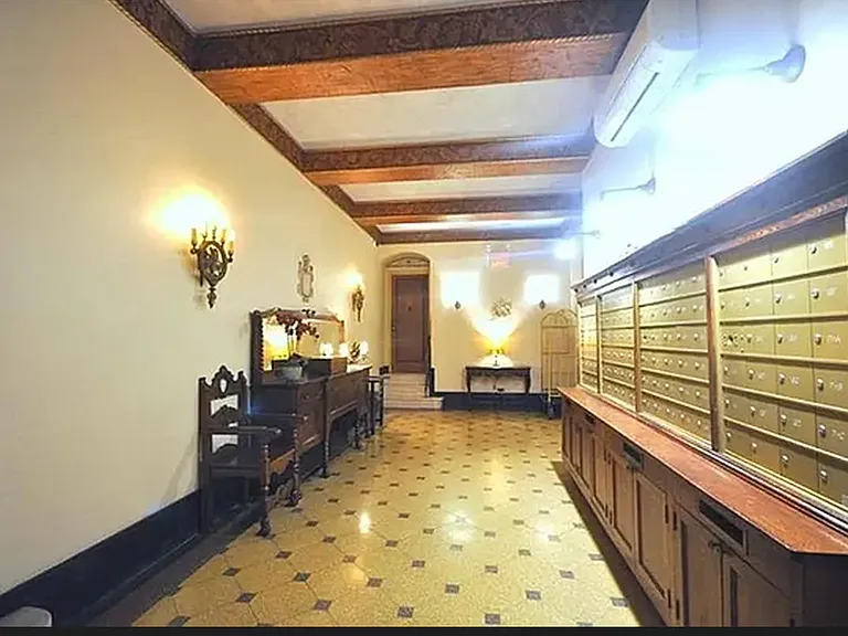 467 C P West 15D #15D — Photo 15