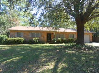 705 Willow Ct, Dothan, AL 36301