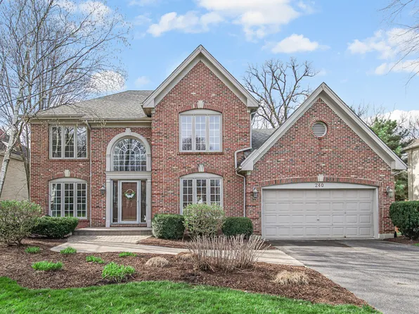 240 Long Oak Dr, West Chicago, IL 60185