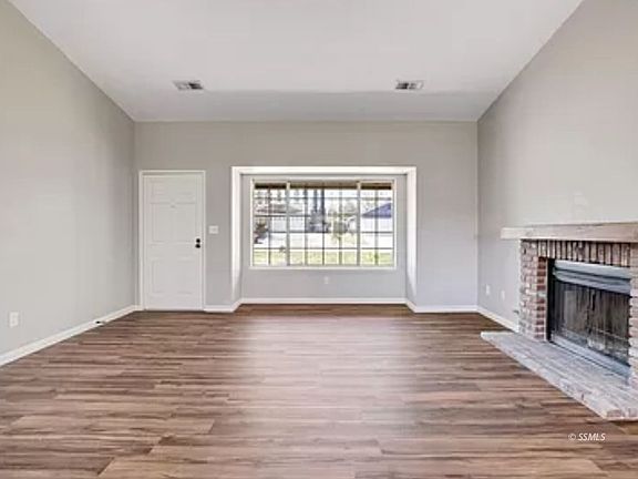 3rd image of 21430 Santa Maria Dr