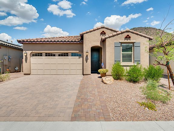 3rd image of 12772 W Caraveo Pl