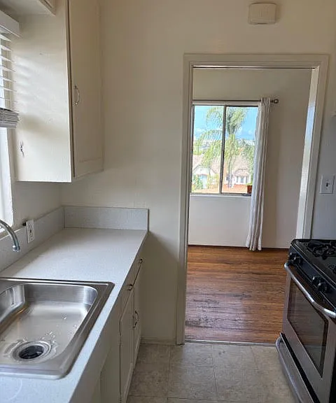 3577 Villa Ter — Photo 2