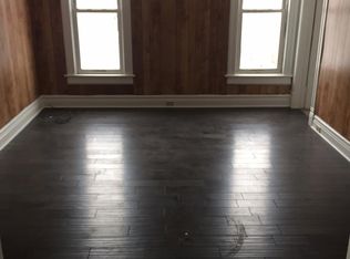 32 Harvey Pl, Buffalo, NY 14210