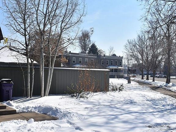 3rd image of 1950 N Clarkson St