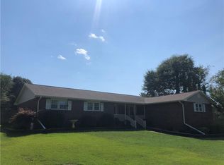 405 Stonehaven Dr, Anderson, SC 29625