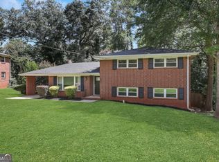 2982 Valley Ridge Dr, Decatur, GA 30032