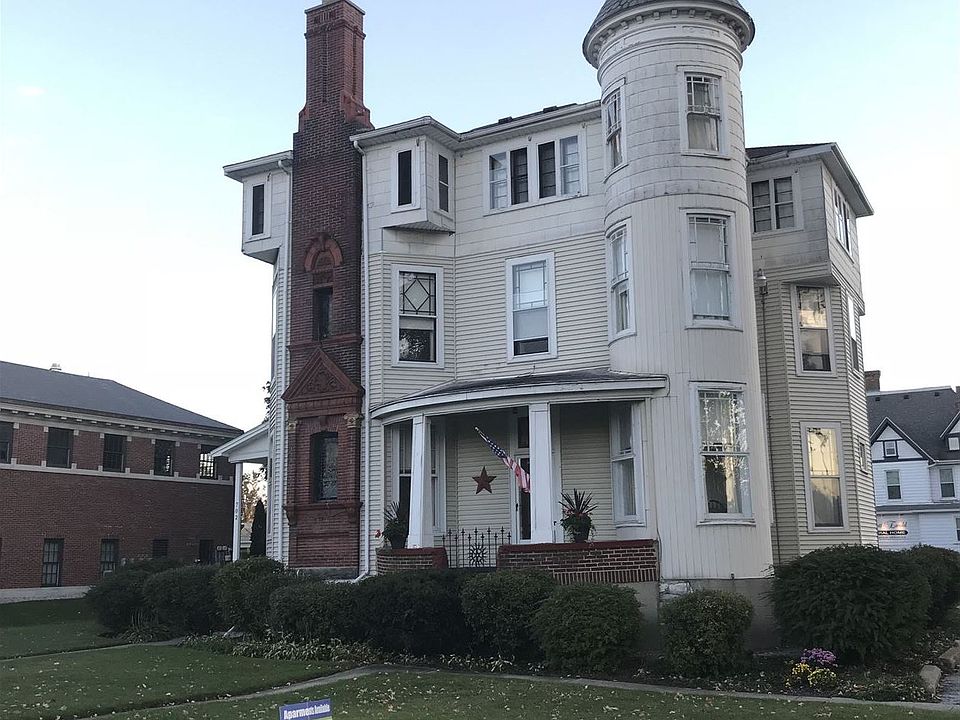 702 Center Apartments Bay City, MI Zillow