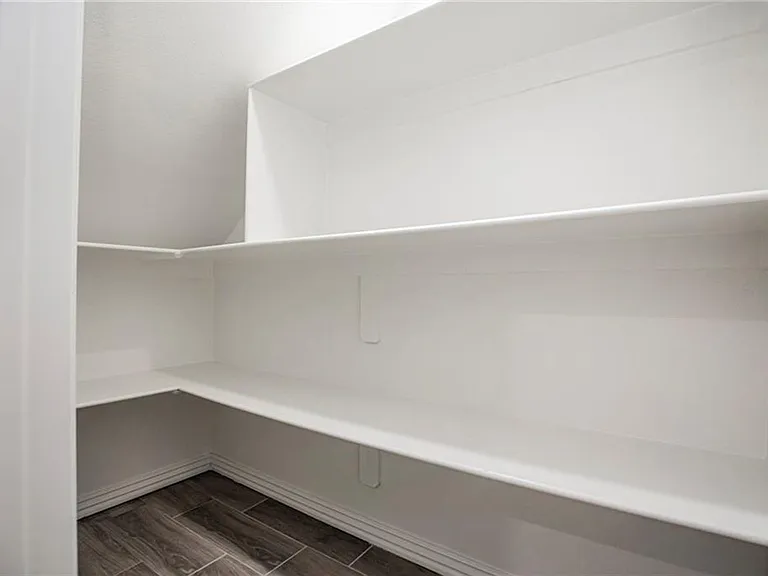 1903B Azlin Pl — Photo 13