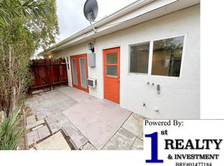 522 E Cottonwood Rd APT 4, Palm Springs, CA 92262