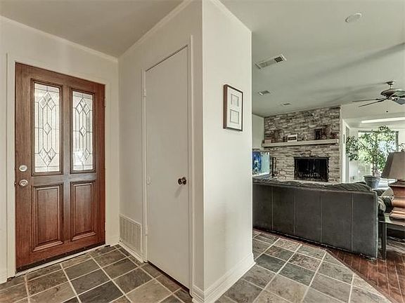 4th image of 2509 Crosswind Dr