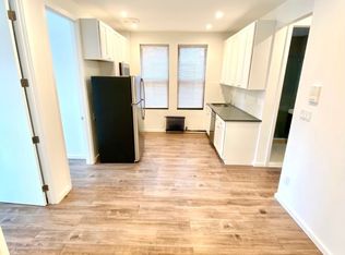 31-14 36th St #3R, Astoria, NY 11106