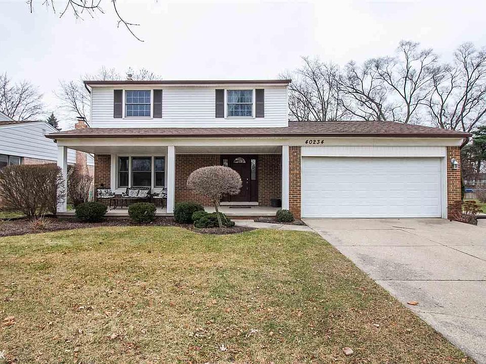 1st image of 40234 Lizabeth Dr