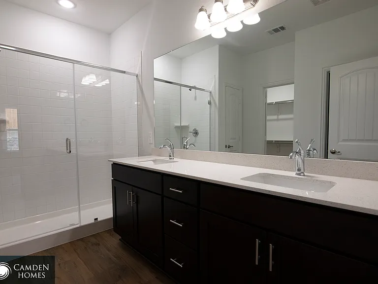 10007 Melon Ave — Photo 7