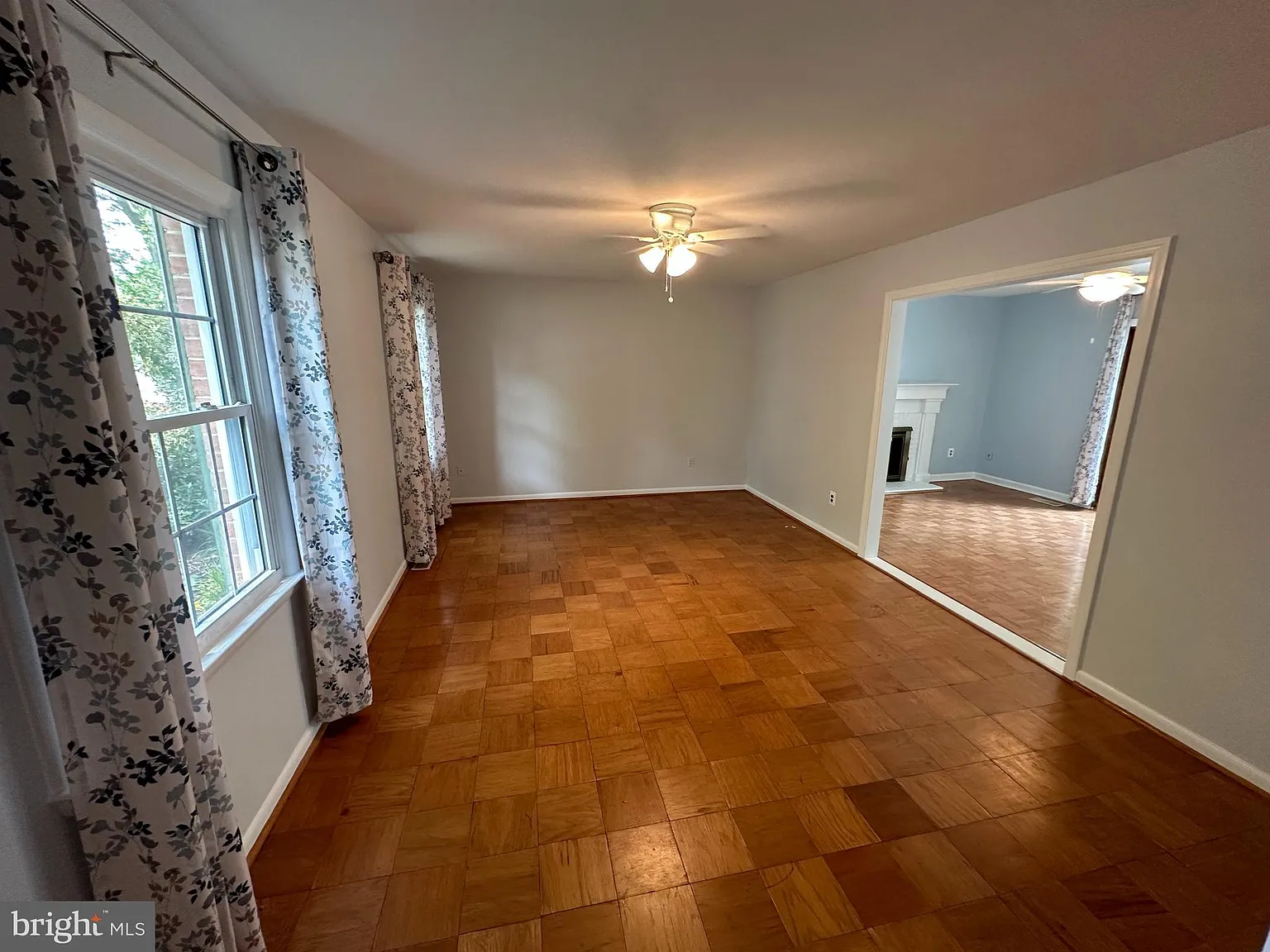 5 bed, 2.5 bath, 1920 sqft, $3,550 — Photo 2